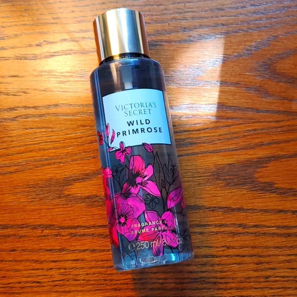 NWT Victoria's Secret Wild Primrose Mist 8.4 fl oz